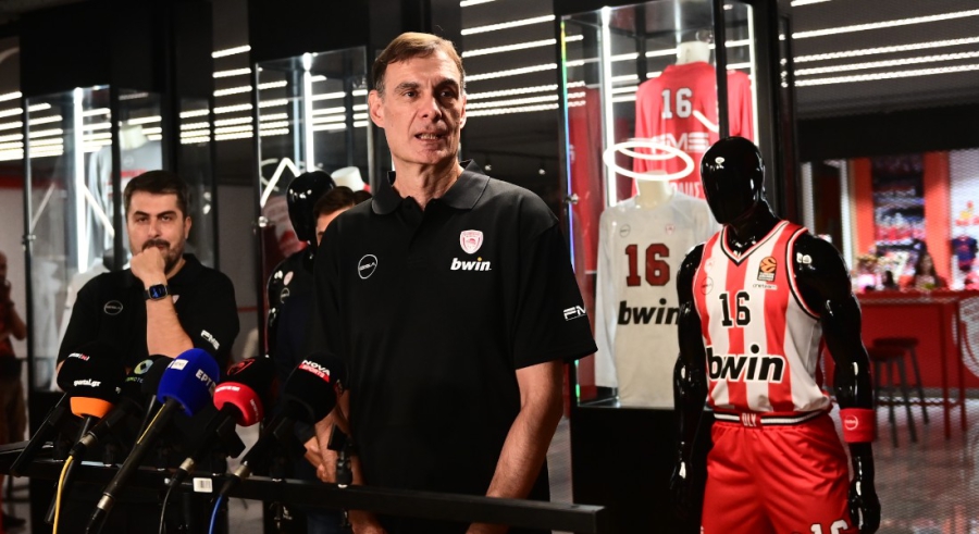 Μπαρτζώκας: «Θέλουμε να αμυνόμαστε και να κάνουμε επίθεση όλοι μαζί»