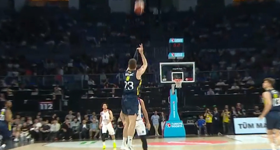 Αναντολού Εφές - Φενέρμπαχτσε 4ος ημιτελικός: Ρουκέτα Γκούντουριτς στο φινάλε του 1ου ημιχρόνου (video)