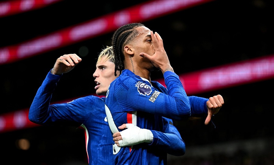 Δύο ισόβαθμες, μία κερδισμένη: Η Τσέλσι μπήκε στην πεντάδα, το Λονδίνο έχει αφεντικό και είναι... η Άρσεναλ!