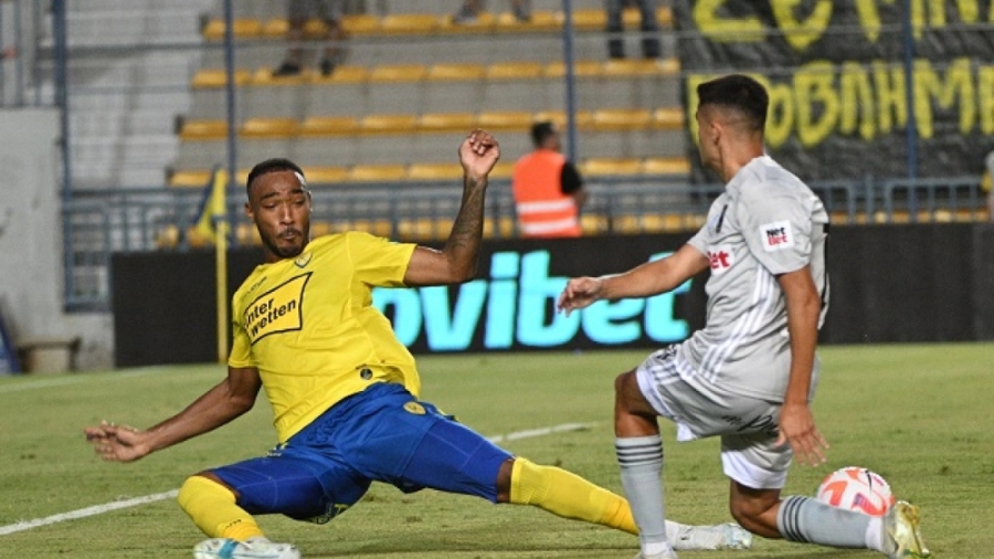 Παναιτωλικός: Ανανέωσε τον Κορνέλιους το Βανκούβερ