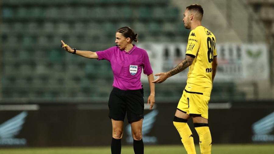 Άρης: Επίσημη καταγγελία στην UEFA για την διαιτησία της Φραπάρ στον τελικό