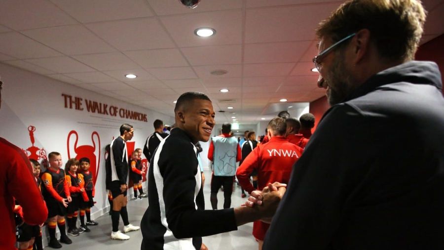 Πολύς καπνός χωρίς φωτιά για Εμπαπέ και Λίβερπουλ, αφού ούτε ο Κλοπ θα τον ήθελε, ούτε η προτεραιότητα είναι ένας φορ ακόμα!