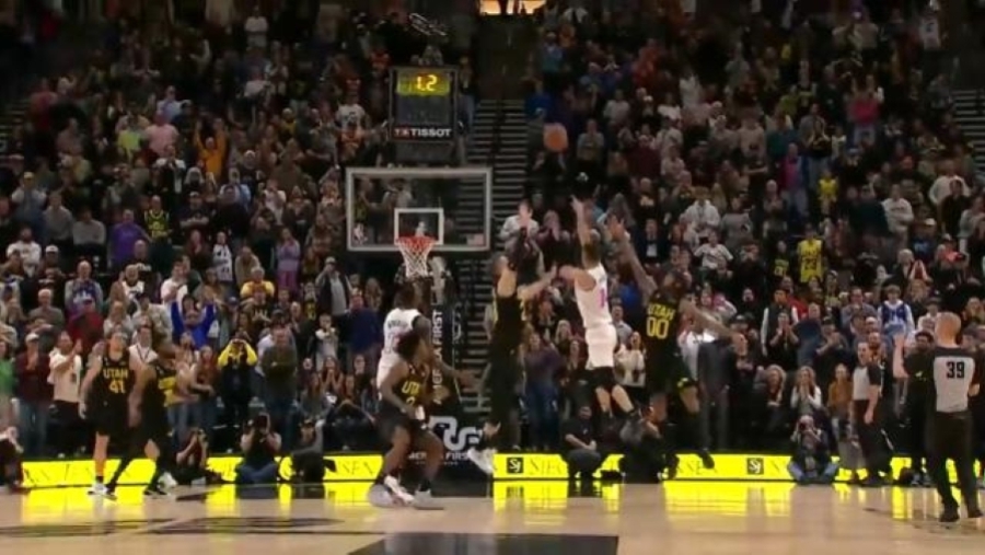 Τζαζ - Χιτ 123-126: «Χιτσκοκικό» φινάλε και απίστευτο buzzer beater του Χίρο για... καλή χρονιά! (video)