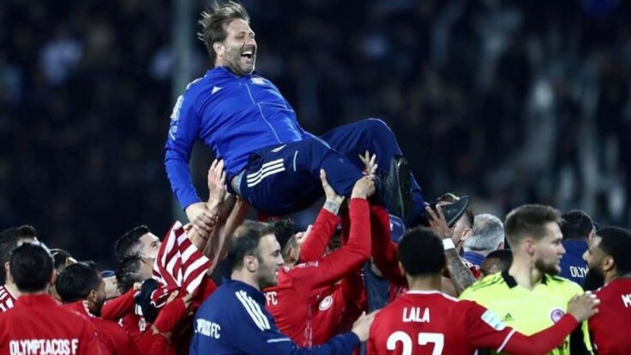 H Ποδοσφαιρική Ομοσπονδία της Πορτογαλίας συνεχάρη τον Πέδρο Μαρτίνς