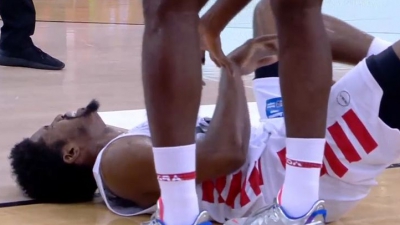 Ολυμπιακός: Διάστρεμμα ο ΜακΚίσικ - Αμφίβολος για το Game 2! (video)