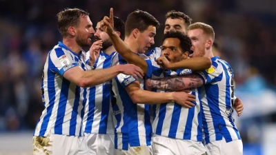 Η Χάντερσφιλντ έχει τον πρώτο λόγο στην Interwetten