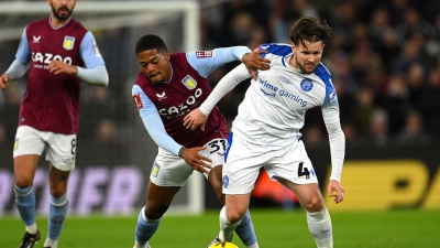 Άστον Βίλα - Στίβενεϊτζ 1-2: Απίθανη ανατροπή και πρόκριση της Στίβενεϊτζ στο «Βίλα Παρκ»!