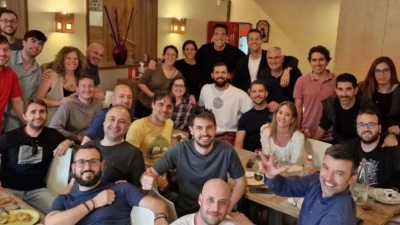 Υπέροχος Νίκολα Μίροτιτς - Έκανε το τραπέζι στους υπαλλήλους του Barca TV πριν μείνουν άνεργοι!