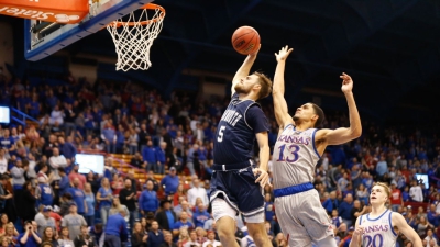 Ο Τζορτζ Πάπας και το κάρφωμα των 8 εκατομμυρίων views (video)