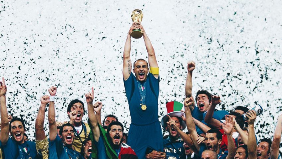 Ιταλία: Σε πρώτο πλάνο ο Καναβάρο, αν παραιτηθεί ο Μαντσίνι