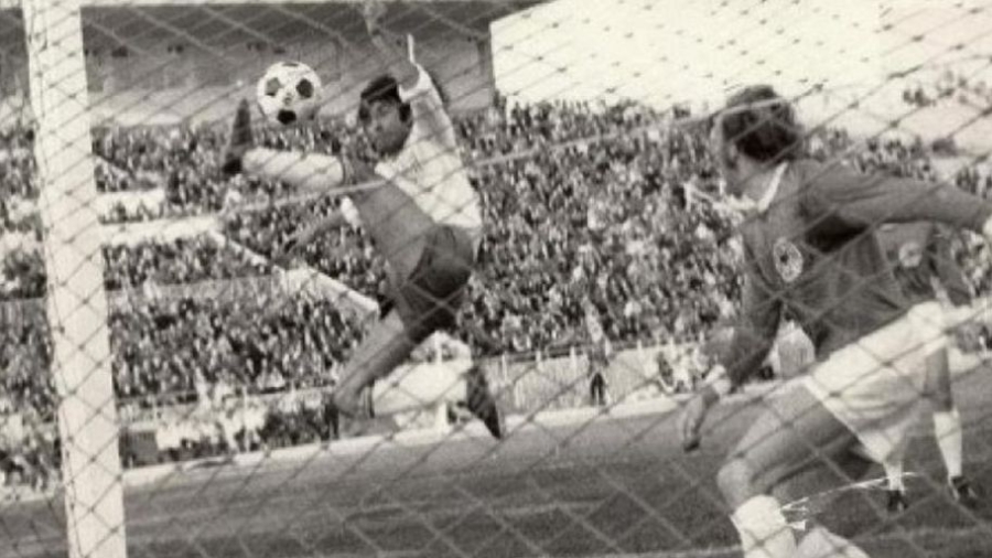 Ο Κώστας Ελευθεράκης στο BN Sports: «Σαν το γκολ του Δεληκάρη στο Ελλάδα - Δυτική Γερμανία, δεν είχα ξαναδεί!» (video)