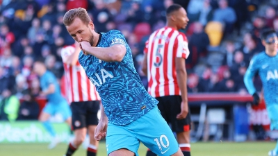 Μπρέντφορντ - Τότεναμ 2-2: Ανατροπή σε έξι λεπτά για τα «σπιρούνια» (video)