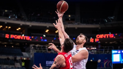 Δ Όμιλος, Σερβία - Πολωνία 96-69: Καλή... προπόνηση ενόψει Ιταλίας, στην επιστροφή Μιλουτίνοφ (video)