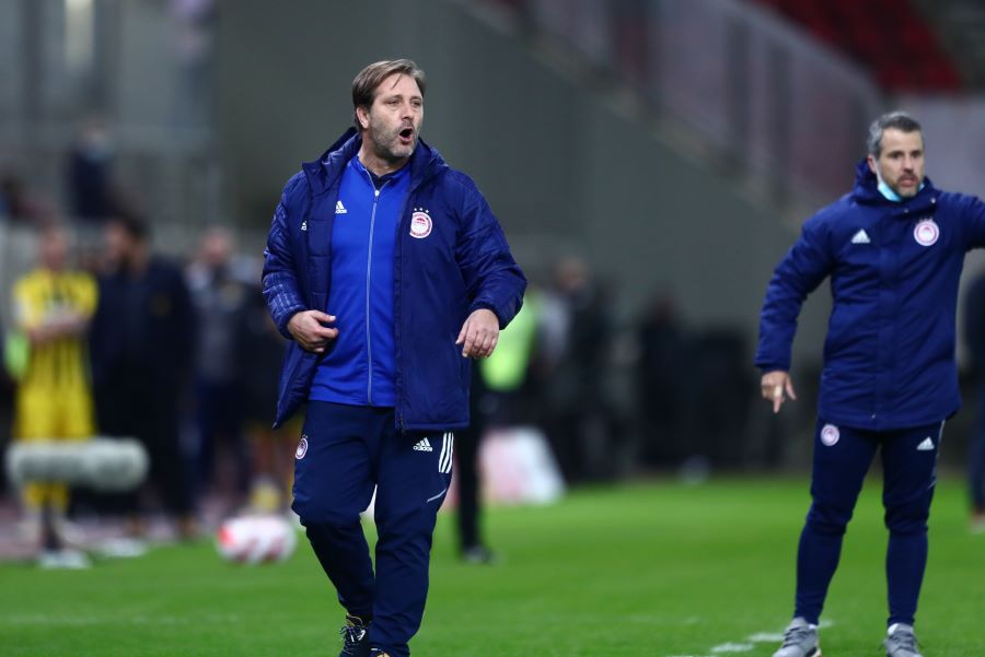 Ατρόμητος - Ολυμπιακός: Με όλα τα «όπλα» ο Μαρτίνς