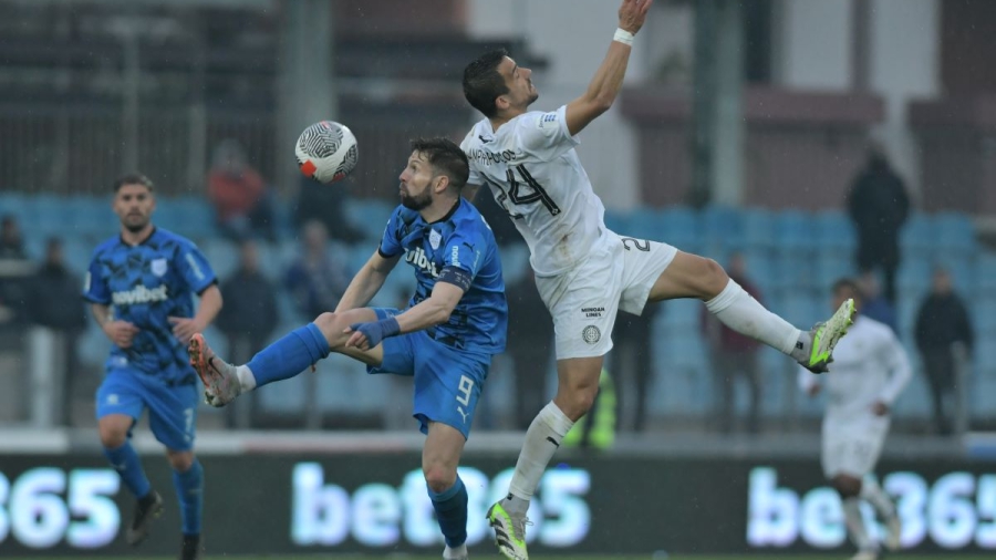 ΠΑΣ Γιάννινα-ΟΦΗ 2-2: Πέταξε βαθμούς και την ευκαιρία να ξεκολλήσει από τη ζώνη του υποβιβασμού!