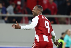 Ολυμπιακός: Τελειώνει η ανανέωση του Ελ Κααμπί!