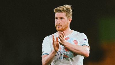 Ντε Μπρόινε: «Τέσσερα γκολ, MVP και μία μπάλα δώρο για τα παιδιά μου»!