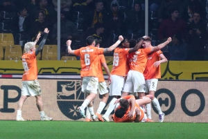 «Το καμίνι τώρα ξαναζεί»: Ο ΟΦΗ «δραπέτευσε» για τα ημιτελικά, πρόκριση - «κηδεία» στη Φιλαδέλφεια!