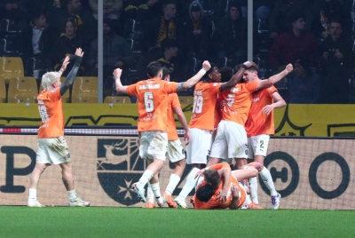 «Το καμίνι τώρα ξαναζεί»: Ο ΟΦΗ «δραπέτευσε» για τα ημιτελικά, πρόκριση - «κηδεία» στη Φιλαδέλφεια!