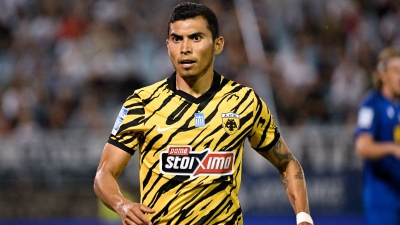 Πινέδα: «Απολαμβάνω το ποδόσφαιρο στην ΑΕΚ, υπέροχο να είμαι στο Μουντιάλ» (video)