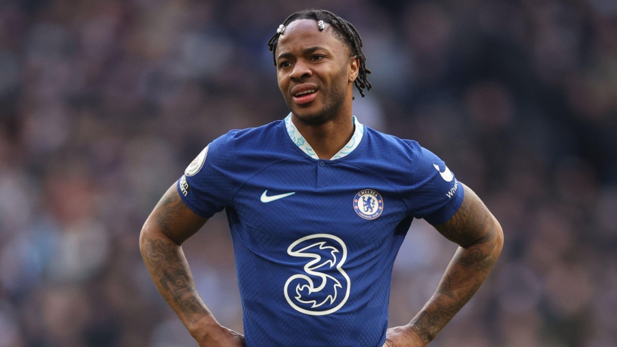 Προτιμά να μείνει στην Τσέλσι, παρά να συζητήσει με την Άρσεναλ ο Στέρλινγκ!