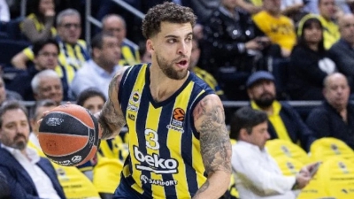 Φενέρμπαχτσε: Πρόβλημα με Ουίλμπεκιν και Μπούκερ – Ανησυχία εν όψει play-offs