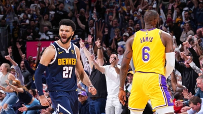 Ο «ασύλληπτος» Μάρεϊ έφερε τους Νάγκετς δύο... βήματα από τους ΝΒΑ Finals (video)