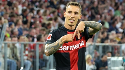 Μπάγερ Λεβερκούζεν – Μπάγερν Μονάχου 3-0: Η υπερομάδα του Αλόνσο «υπέταξε» και τους Βαυαρούς (video)