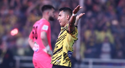 Οι γρήγορες ερωτήσεις στον Ορμπελίν Πινέδα και το... άγνωστο ποδοσφαιρικό του μέλλον (video)