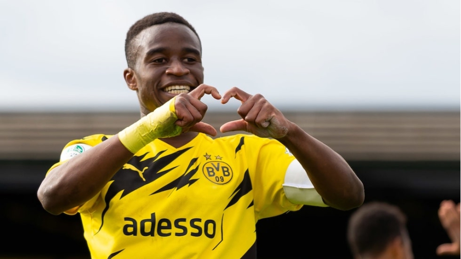 Αμφιβολίες για την ηλικία του Μουκοκό: Μπορεί να είναι 22 και όχι 18 ετών!