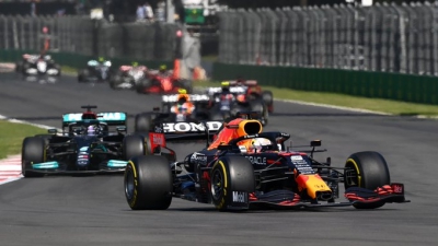 Formula 1: «Φουλάρει» για τίτλο ο Φερστάπεν!