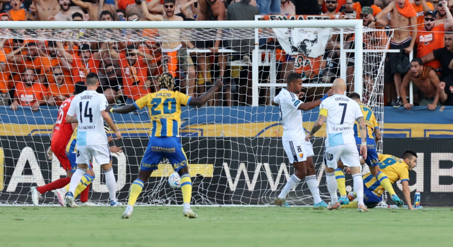 ΑΠΟΕΛ – Τζουγκάρντεν 3-2: Τα’δωσε όλα αλλά έμεινε στον... άσο! (video)