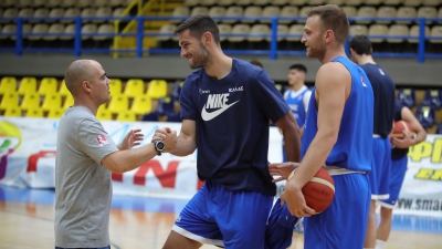 Παπαπέτρου: «Τεράστιο ευχαριστώ στα παιδιά των παραθύρων!»