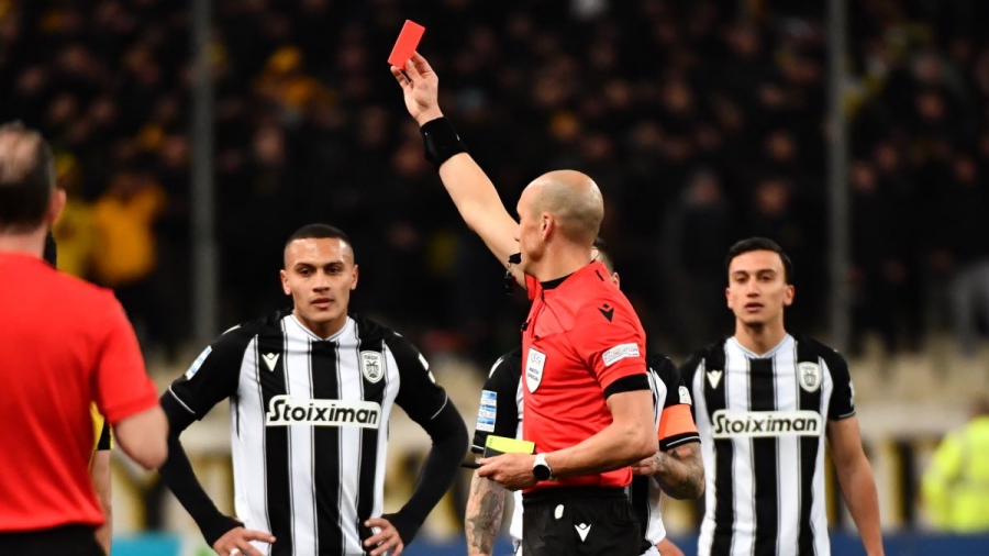 ΑΕΚ - ΠΑΟΚ 0-0: Αλλάζουν οι ισορροπίες στο 19', απευθείας κόκκινη στον Τσιγγάρα! (video)