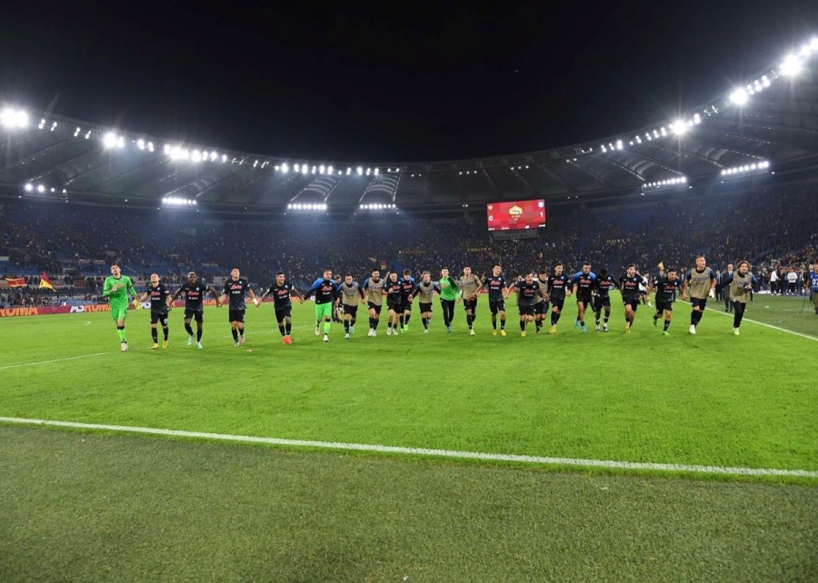 Ρόμα - Νάπολι 0-1: Αήττητη και... μόνη πρώτη με «λυτρωτή» Όσιμεν! (video)