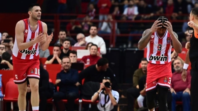 Ολυμπιακός – Βαλένθια 56-63: «Πλήρωσε» την αστοχία του κι ας έβγαλε αντίδραση στο τέλος! (video)
