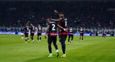 Derby della Madonnina, derby della... Milan: Χαμόγελα και «τρέξιμο» - Νίκη επί της Ίντερ!