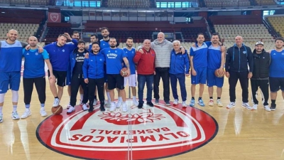 ΑΟ Μύκονου: Προπονήθηκε στο ΣΕΦ και ευχαρίστησε τον Ολυμπιακό!