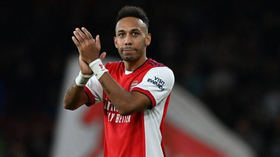 Έδωσαν τα χέρια Άρσεναλ και Μπαρτσελόνα – περνά ιατρικά ο Ομπαμεγιάνγκ!