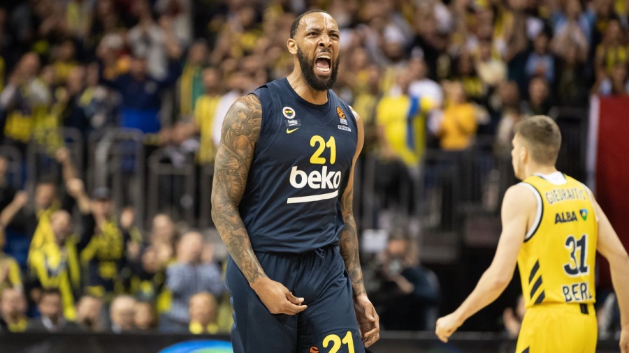 Παναθηναϊκός: Μέλος της «πράσινης» οικογένειας ο Ντέρικ Ουίλιαμς! (video)