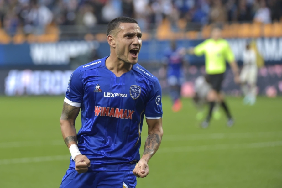 Ρόνι Λόπες: Άνοιξε λογαριασμό στην Γαλλία ο πρώην «ερυθρόλευκος» (video)