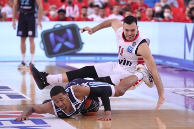 Basket League: Ο Μουράτος ισοφάρισε το ρεκόρ των ασίστ, με 16 και ο Σλούκας το 2ο καλύτερο με 15! (video)