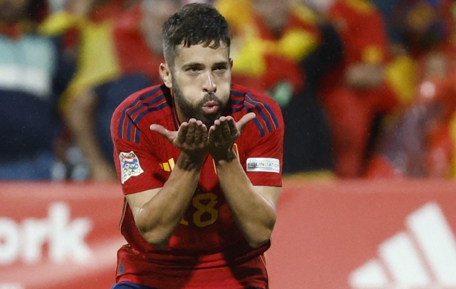 O Ζόρντι Άλμπα «χάζεψε» τον Μαρτίνεζ της Κόστα Ρίκα (video)