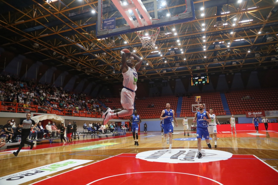 Λύγισε ο Ιωνικός αλλά… δεν κάηκε! - Νίκη της Λάρισας (86-84) με εξαιρετικό Μούντι (video)