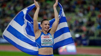 Ελίνα Τζένγκο: Η νεαρότερη πρωταθλήτρια Ευρώπης, με ένα χρυσό που έρχεται κάθε 20 χρόνια στην Ελλάδα! (video)