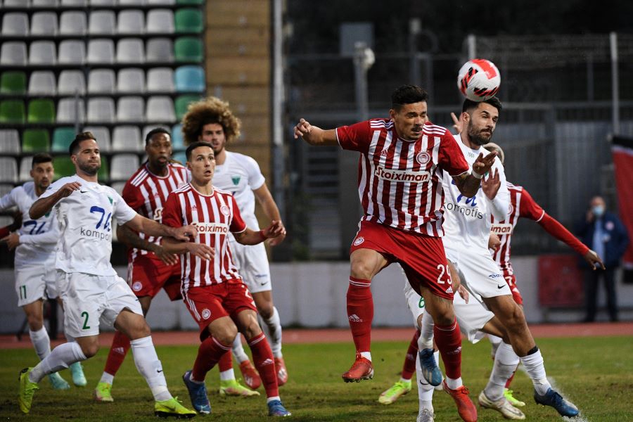 Λεβαδειακός – Ολυμπιακός 2-1: Επιστροφή στη δράση με γκολ για τον Σεμέδο (video)