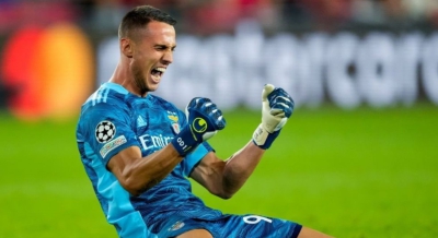 Ρούι Κόστα: «Θα ανανεώσει το συμβόλαιό του ο Βλαχοδήμος»