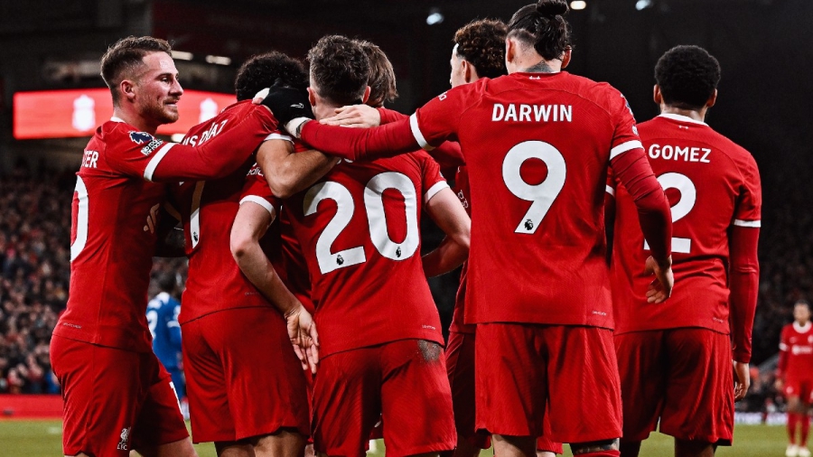 Premier League: Η Λίβερπουλ «πάτησε» την Τσέλσι, η Τότεναμ διεκδικεί τετράδα με μεγάλη νίκη! (video)