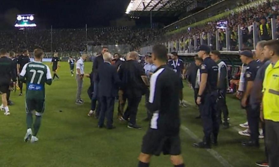 Καραπαπάς και Τζαβέλλας κλήθηκαν σε ακρόαση από τη ΔΕΑΒ για το επεισόδιο στο ντέρμπι της «Λεωφόρου»!