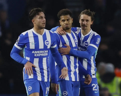 Kostoulas on the making: «Αέρινος» Μπάμπης στο οικογενειακό διπλό της Μπράιτον (video)!